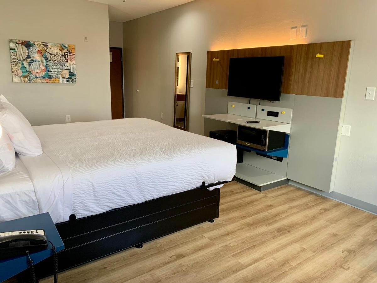 Microtel Inn & Suites By Wyndham Stockbridge/Atlanta I-75 Ngoại thất bức ảnh