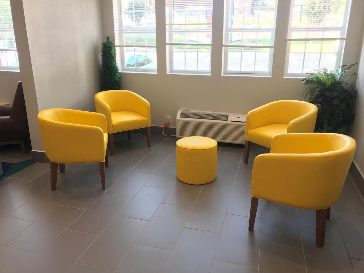 Microtel Inn & Suites By Wyndham Stockbridge/Atlanta I-75 Ngoại thất bức ảnh