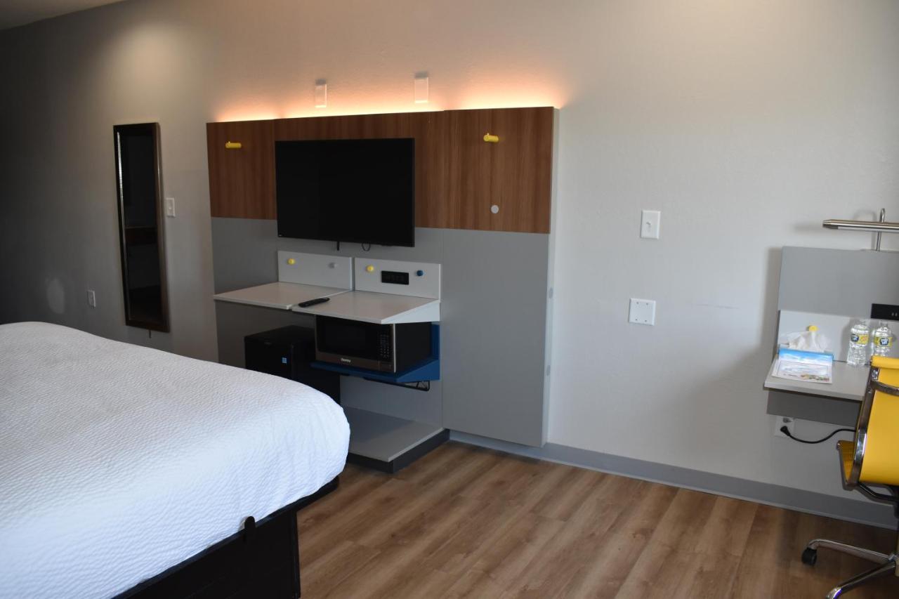 Microtel Inn & Suites By Wyndham Stockbridge/Atlanta I-75 Ngoại thất bức ảnh