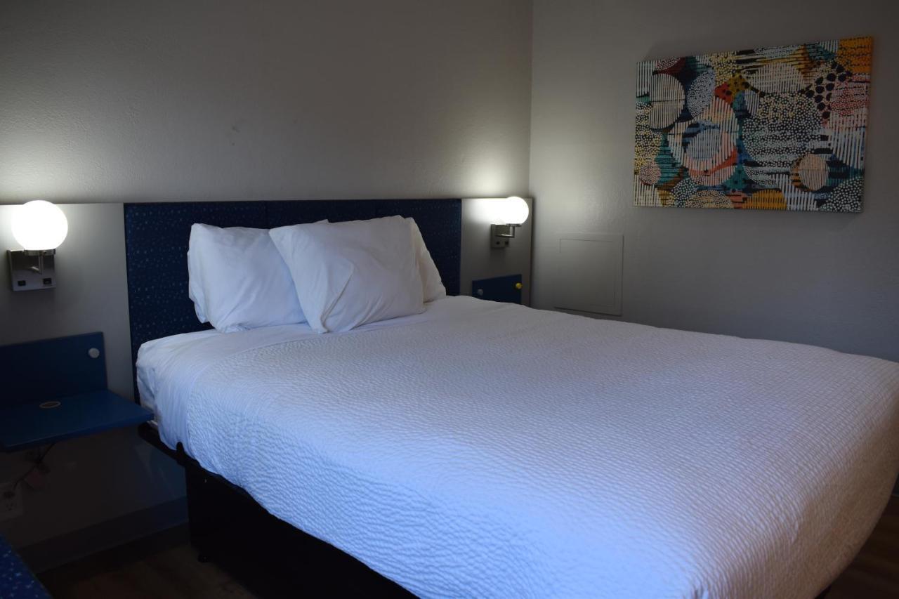 Microtel Inn & Suites By Wyndham Stockbridge/Atlanta I-75 Ngoại thất bức ảnh