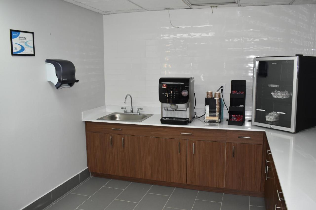Microtel Inn & Suites By Wyndham Stockbridge/Atlanta I-75 Ngoại thất bức ảnh