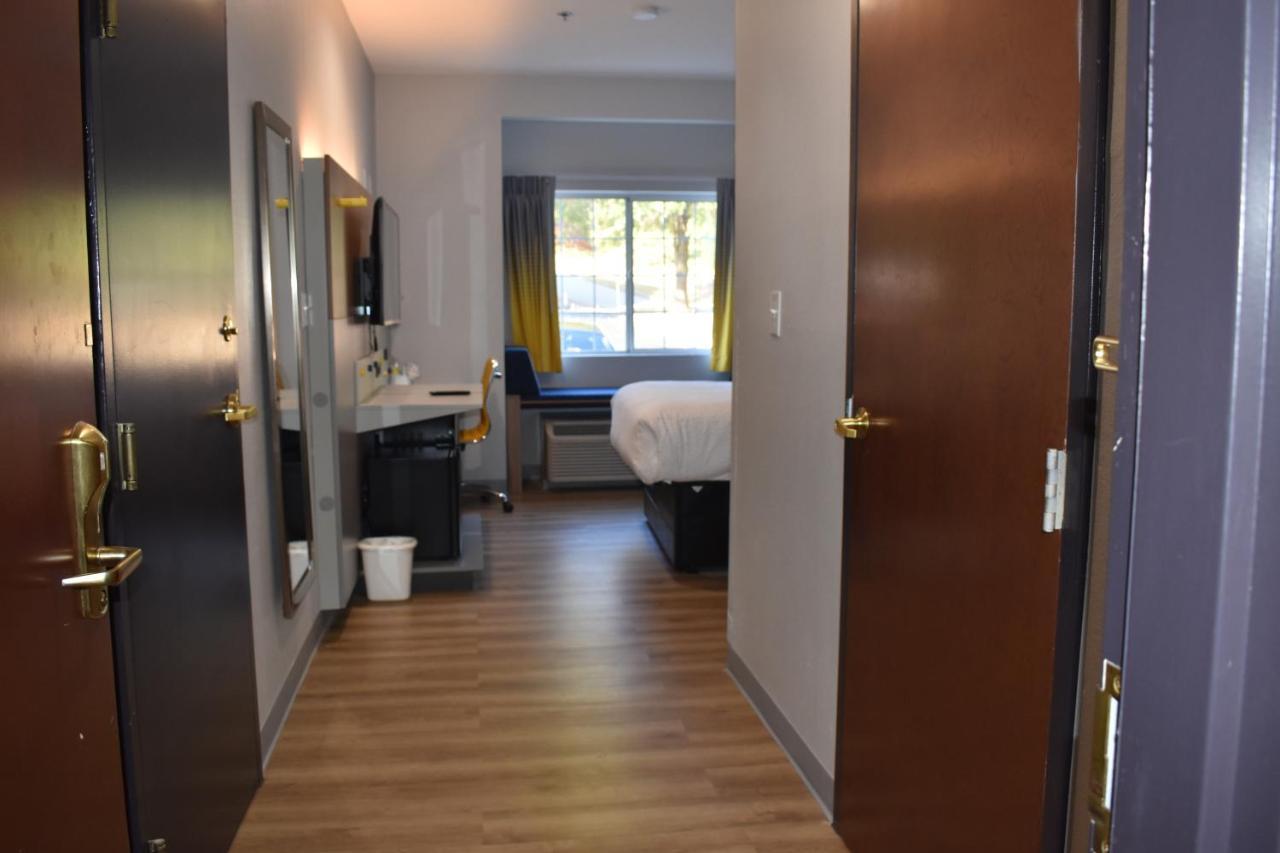 Microtel Inn & Suites By Wyndham Stockbridge/Atlanta I-75 Ngoại thất bức ảnh