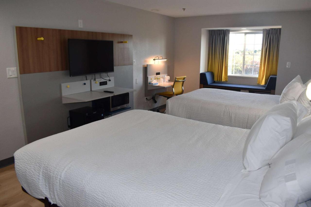Microtel Inn & Suites By Wyndham Stockbridge/Atlanta I-75 Ngoại thất bức ảnh